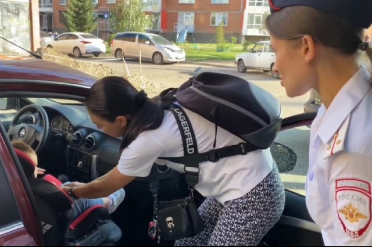 Автомобилисту важно правильно перевозить ребенка в автомобиле.jpg